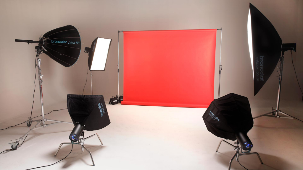 Cineview Studios - Broncolor Lighting and Modifiers