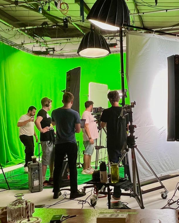 rent green screen studio