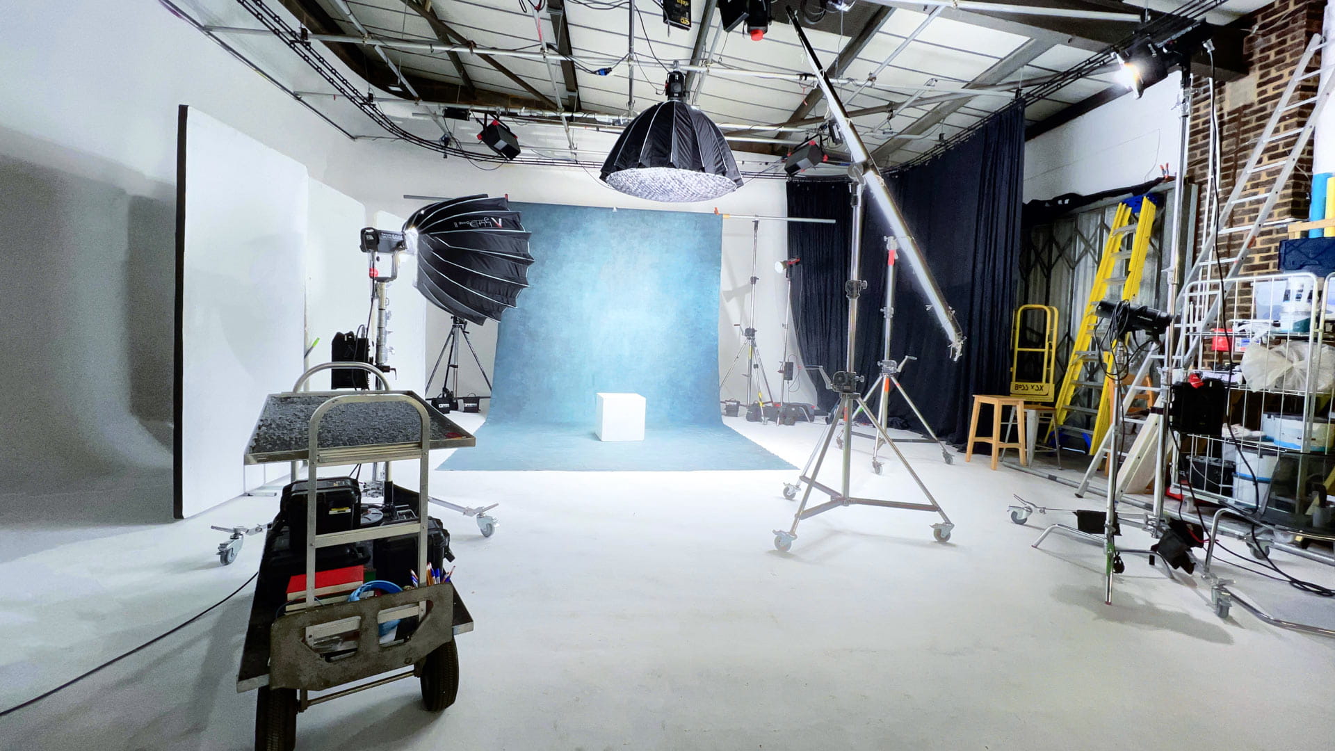 Multiple Days Studio Hire - Discounted Rates for Photography & Filming - Cineview Studios 1